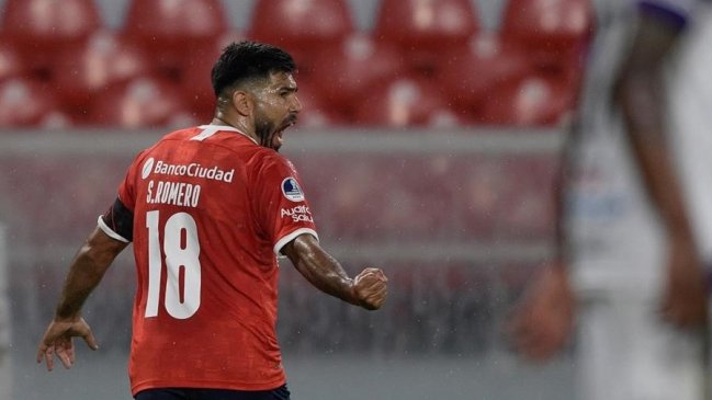 Independiente despachó a Fénix y se citó con Lanús en cuartos de final de la Sudamericana