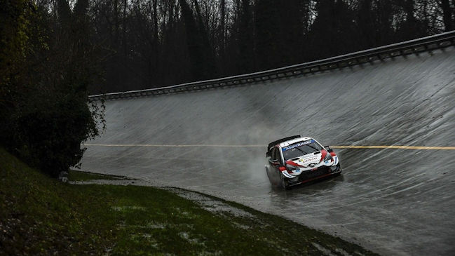 Dani Sordo cedió el liderato del Mundial de Rally a Sebastien Ogier en Monza