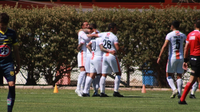 Cobresal se acercó a zona de copas tras sólida victoria ante Universidad de Concepción