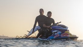 "Shaping Jordy": El documental que sigue a dos grandes figuras del surf en Sudáfrica