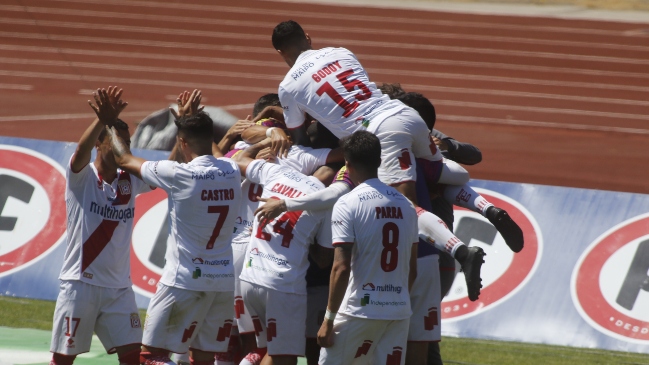 Curicó superó a Antofagasta y se metió en la pelea por clasificar a Copa Libertadores