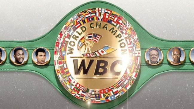 Consejo Mundial de Boxeo inmortalizó a Floyd Mayweather y sumó su imagen al cinturón de campeón
