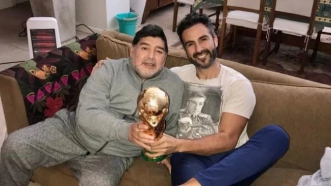 Las penas que arriesga el médico Leopoldo Luque por falsificar la firma de Diego Maradona