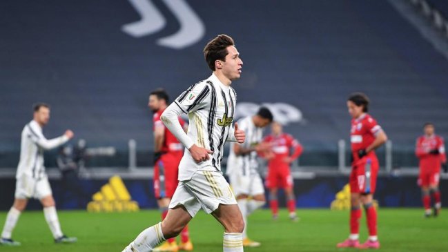 Juventus arrasó con Spal y jugará ante Inter en semifinales de la Copa Italia