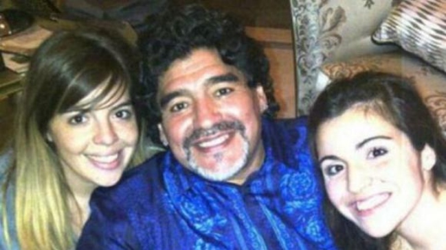 La furiosa reacción de las hijas de Maradona tras filtración de audios de médicos