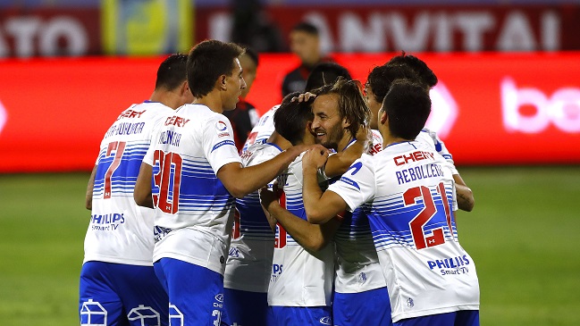 Universidad Católica se convirtió en el cuarto equipo chileno en ganar un tricampeonato