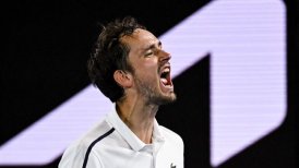Daniil Medvedev busca ratificar su solidez y destronar a Novak Djokovic en la final del Abierto de Australia