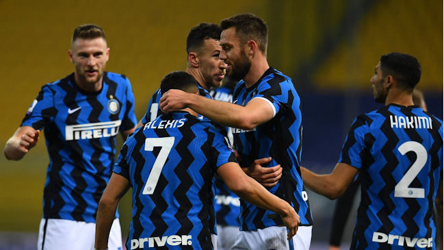 Inter de Milán recibe a un combativo Atalanta buscando mantener su ilusión del título en Serie A