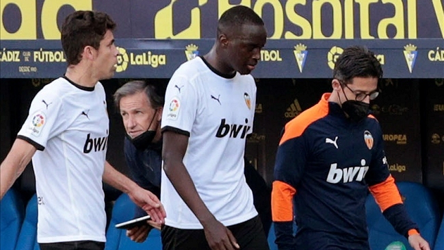 La liga española no encontró pruebas del insulto racista a defensor francés de Valencia