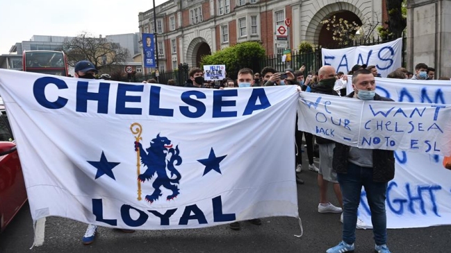 ¡Sorpresa! Chelsea prepara su salida de la Superliga