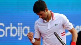 Novak Djokovic avanzó con contundencia en Belgrado