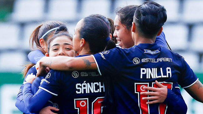 Universidad de Chile y Colo Colo arrancaron con increíbles goleadas en el Campeonato Femenino