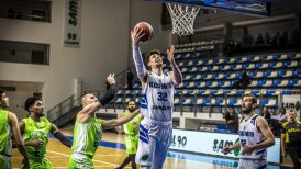 Nicolás Carvacho dio el primer paso a la final en el baloncesto búlgaro