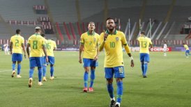 Brasil prohibió el ingreso de extranjeros y Jair Bolsonaro puso en duda la Copa América