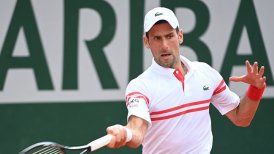 Novak Djokovic logró sólido triunfo sobre Pablo Cuevas y avanzó a tercera ronda en Roland Garros