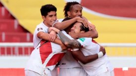 Perú dio un gran golpe ante Ecuador en Quito y consiguió su primer triunfo en las Clasificatorias