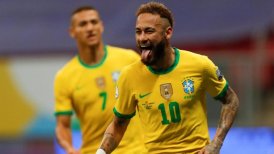 Neymar quedó a 10 goles de alcanzar a Pelé como goleador histórico de la selección brasileña