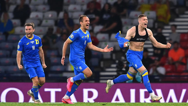 Ucrania derribó en la última jugada del alargue a Suecia y clasificó a cuartos de final de la Eurocopa 2020