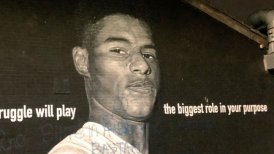 Mural de Marcus Rashford fue vandalizado con frases racistas
