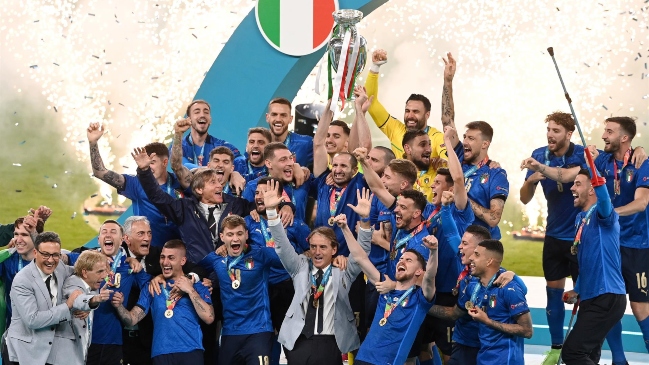 Italia analiza ser sede de la Eurocopa 2028 o el Mundial de 2030