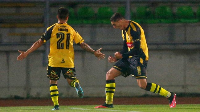 Coquimbo Unido sostuvo el liderato del Campeonato de Ascenso tras polémico empate con Temuco