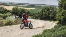 Pablo Quintanilla viajó a Estados Unidos para probar moto que usará en el Dakar 2022