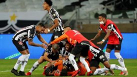 ¡Con polémica! Atlético Mineiro se deshizo de Boca en penales y avanzó en Copa Libertadores