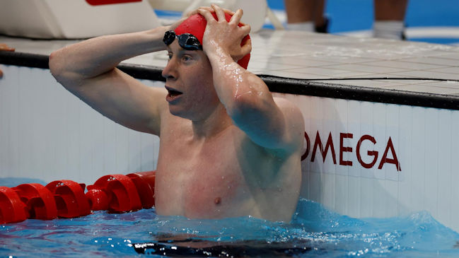 El británico Tom Dean ganó la medalla de oro en los 200 metros libres de natación en Tokio 2020