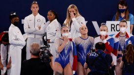 Rusia ganó el oro por equipos en gimnasia artística tras retiro de Simone Biles