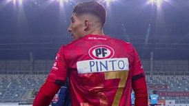 "La Chilean Premier League": Las reacciones por la "remendada" camiseta 7 de Mathias Pinto