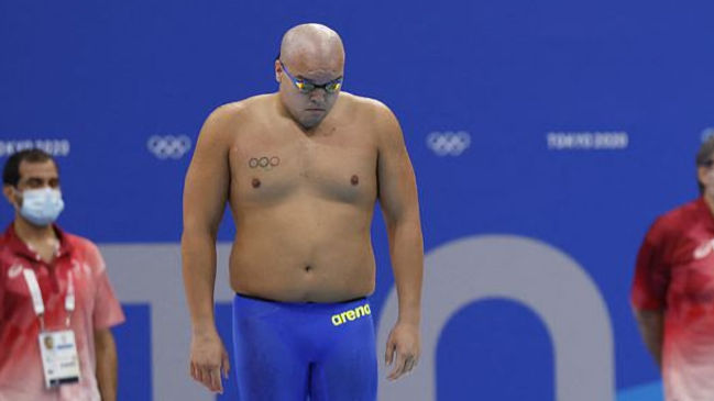 Los repudiados comentarios de cadena española por el físico de un nadador olímpico en Tokio 2020