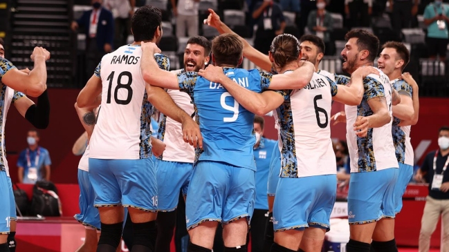 Argentina avanzó a semifinales del voleibol olímpico con sufrido triunfo sobre Italia