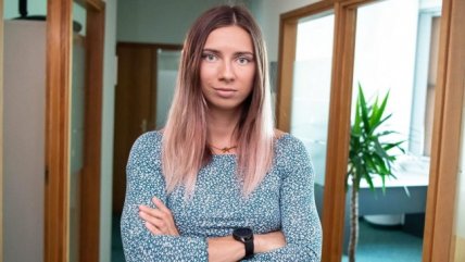 Bielorrusa Tsimanouskaya subasta una medalla por eBay para ayudar a otros deportistas disidentes