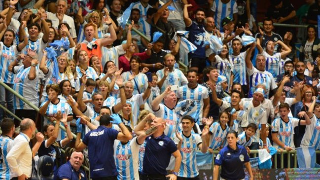 El Público volverá al estadio en Argentina en partido contra Bolivia
