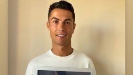 Cristiano recibió su certificado de récord Guinness por ser el goleador histórico de selecciones