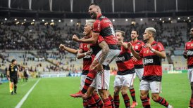 Flamengo de Mauricio Isla recibe a Barcelona de Ecuador buscando el primer golpe en semifinales de Copa Libertadores