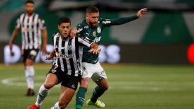 Atlético Mineiro de Eduardo Vargas y Palmeiras empataron y dejaron la llave abierta en semifinales de la Libertadores