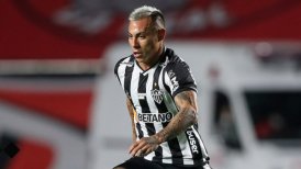 Eduardo Vargas jugó desde el arranque en empate de Atlético Mineiro con Sao Paulo