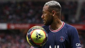 Ex jugador de PSG arremetió contra Neymar tras deslizar su retiro: Le falta coraje