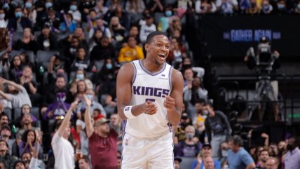 Los Lakers sufrieron su sexta derrota seguida en pretemporada tras caer ante Sacramento Kings
