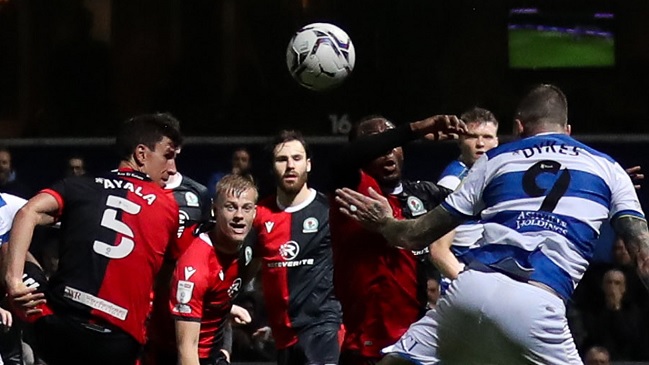 Ben Brereton sufrió en cancha la derrota de Blackburn Rovers ante QPR en la Championship