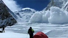 Tres escaladores franceses están desaparecidos tras una avalancha en el Himalaya