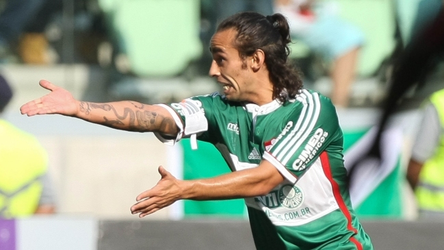 Raphael Veiga igualó a Jorge Valdivia entre máximos goleadores de Palmeiras en el siglo XXI