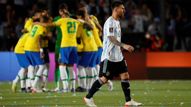 Messi tras empate con Brasil: Estoy bien, sino no hubiese jugado. En lo físico obviamente que no