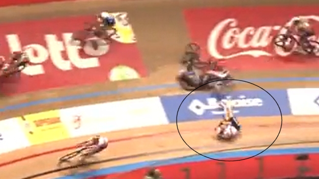 Ciclista británico Mark Cavendish se fracturó dos costillas por dura caída en los Seis Días de Gante