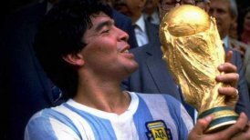 Diego Armando Maradona, la leyenda del "Dios más humano" que pisó una cancha de fútbol