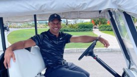 Tiger Woods jugará con su hijo en su vuelta a los torneos tras accidente