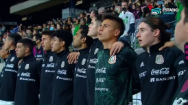 Benjamín Galdames cantó con todo el himno mexicano antes del amistoso con Chile