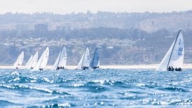 Velero chileno "Tsunami" es puntero en segunda jornada del Sudamericano J/70 en Algarrobo