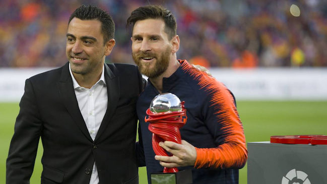Prensa española aseguró que Messi habló con Xavi para su retorno a FC Barcelona
